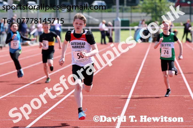 Boys under-13s 200 metres, North Eastern Track and Fields Champs., Middlesbrough. Photo: David T. Hewitson/Sports for All Pics